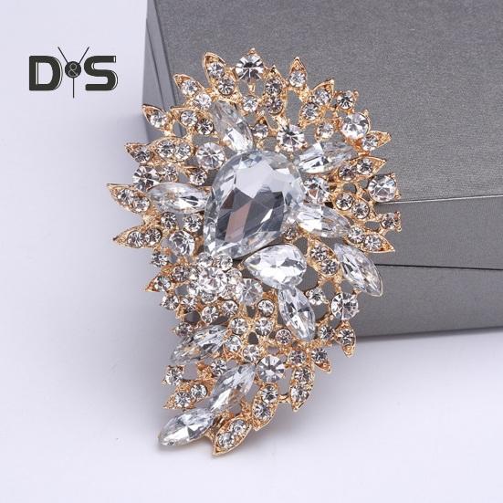 Vintage Crystal Brooch Anti-oxidation Anti-rust Alloy Lapel Pin Chic Colorful Crafted Pin Gift for Her