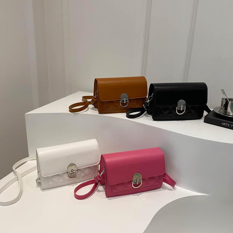 This year's popular bag women's 2025 autumn and winter new trendy niche design versatile crossbody bag fashionable diamond checkered small square bag