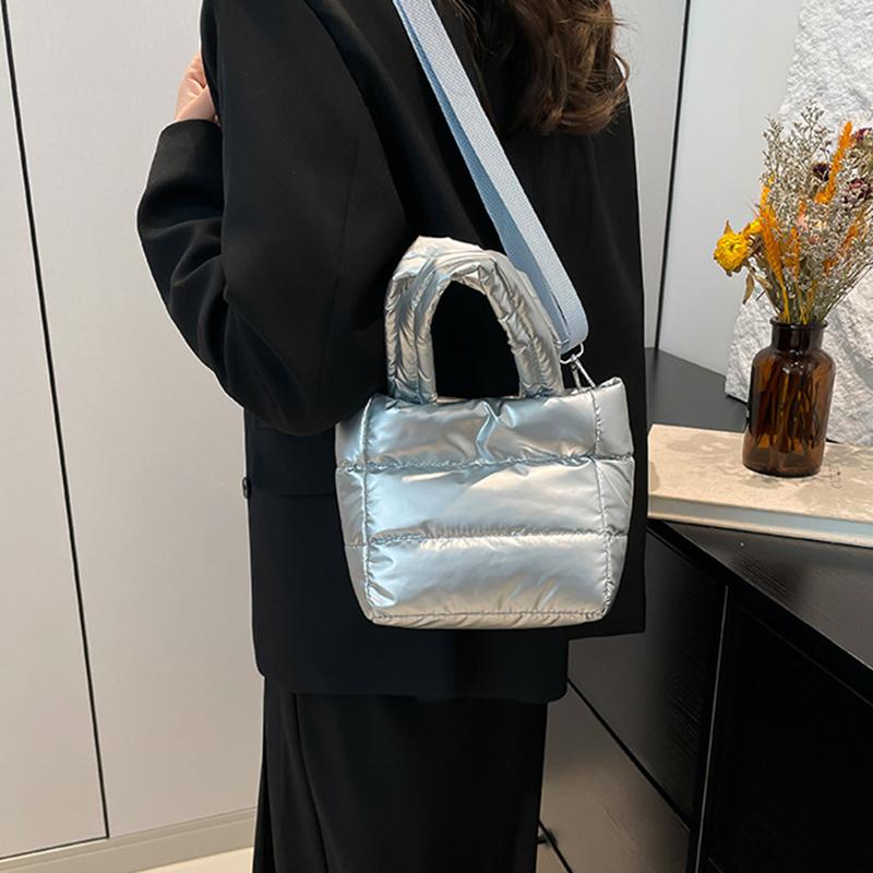 Yogodlns Woman Puffy Lightweight Handbag Large Capacity Quilted Shoulder Bag Adjustable Strap Puffer Tote Handbag Shopping Bag