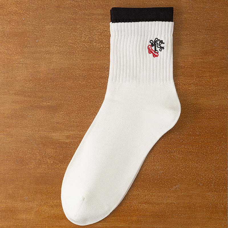 Мужские весенне-осенние новые мультяшные вышитые носки-гольфы спортивные бесшовные с двумя отверстиями и контрастной расцветкой