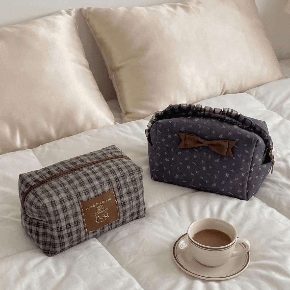Bear Cosmetic Storage Bag Large Capacity Toiletry Organizer Purse Sweet Pencil Case Home