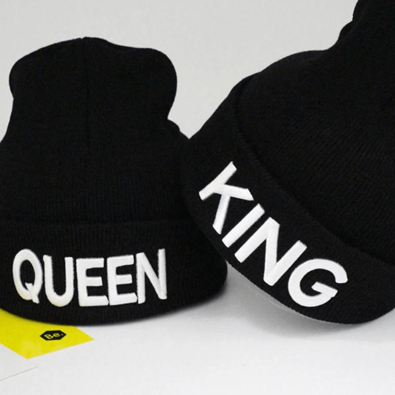 2 шт. Черная унисекс вязаная шапка с вышивкой 'queen' и 'king', защита ушей, зимняя уличная