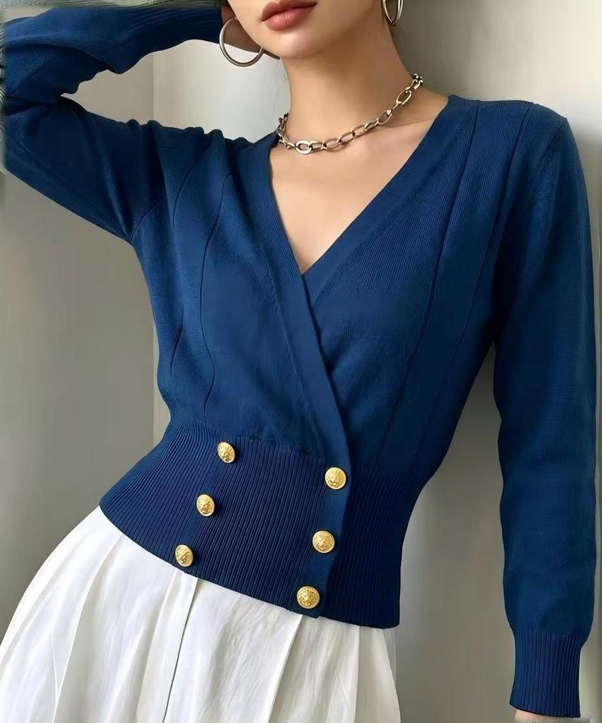 Elegant V-Neck Slim-Fit Mulberry Silk Knitwear – Short or Long-Sleeved Women's Top