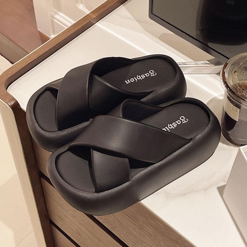 Крутые шлепанцы на толстой подошве женские для улицы 2025 новые спортивные шлепанцы-кросс на платформе пляжная обувь