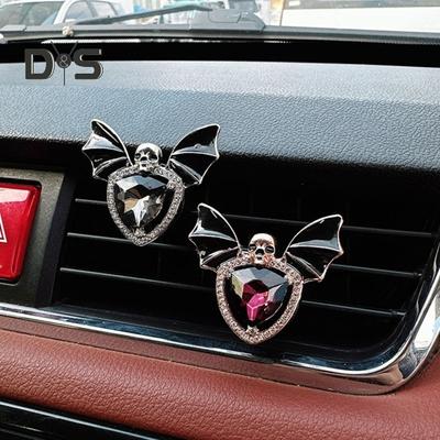 Автомобильный зажим для вентиляции, летучая мышь, череп, декор со стразами, автомобильный освежитель воздуха, зажим для духов, ароматерапии, аксессуар для салона автомобиля