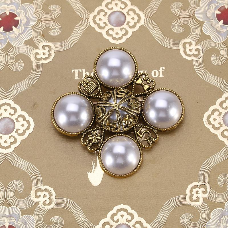 Vintage Baroque Pearl Brooch Exaggerated Cross Brooch Brooch Fashion Multifunctional Clothing Accessories