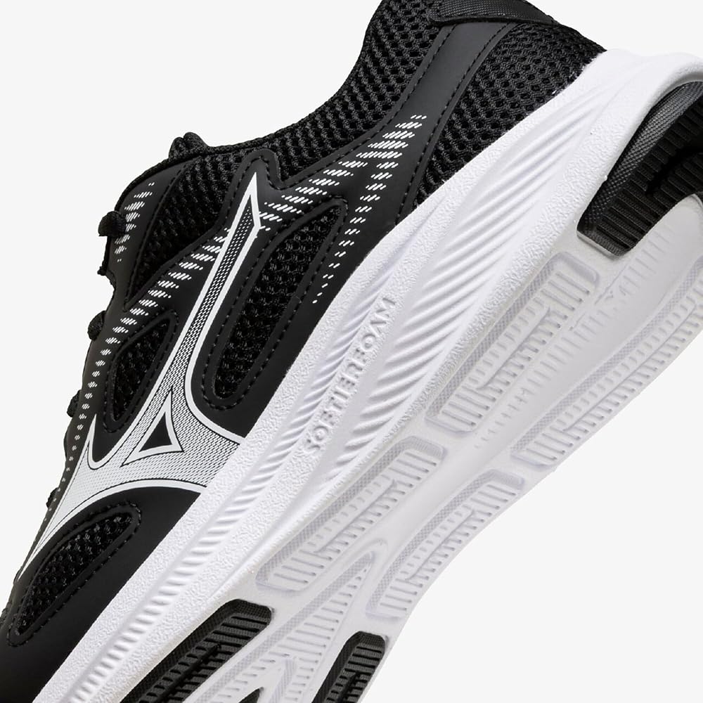 Mizuno Maximizer 27 Unisex Running Shoes 23.5 cm 3E Black White