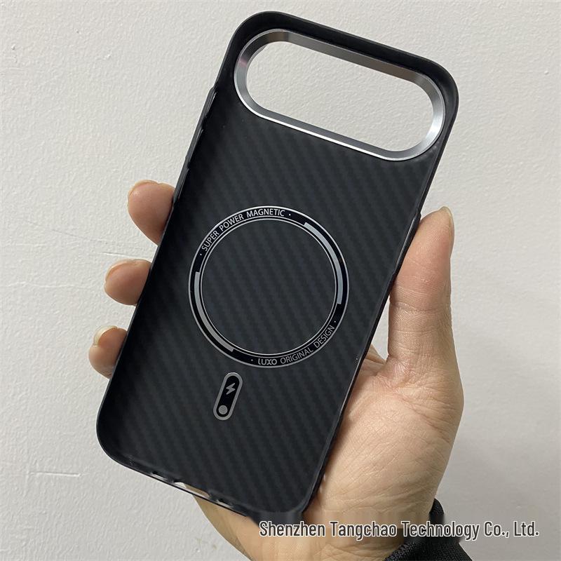 LUXO Магнитный чехол из углеродного волокна для iPhone 17 Air: Жесткий чехол с текстурой кевлара для мужчин и женщин