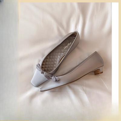 Универсальные балетки с квадратным носком на плоской подошве для поездок на работу