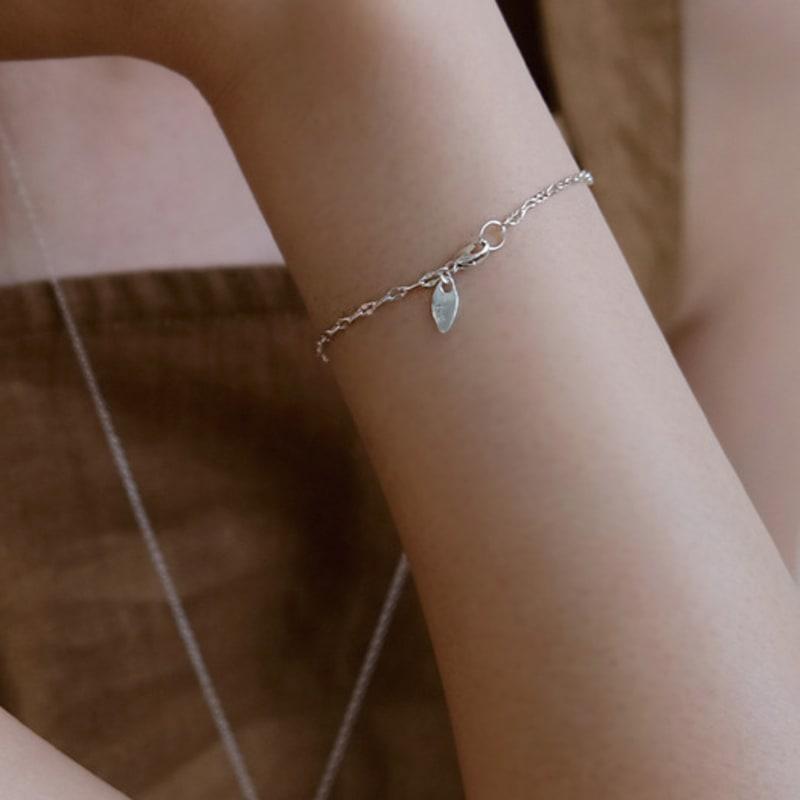 Pinaf Leaf chain bracelet