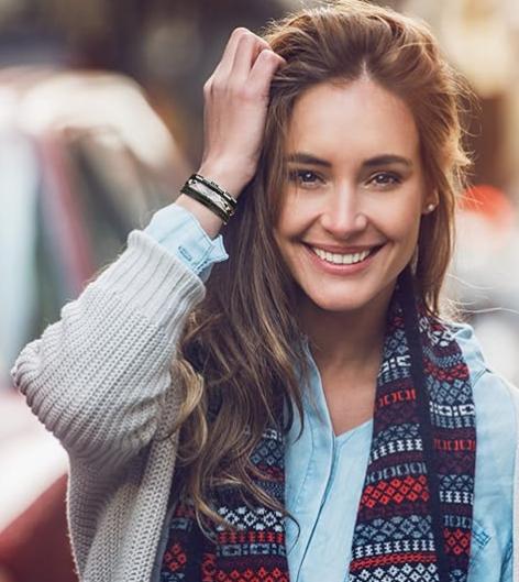 WOMEN' ETHNIC LEATHER BRACELET WITH RED STRAP
