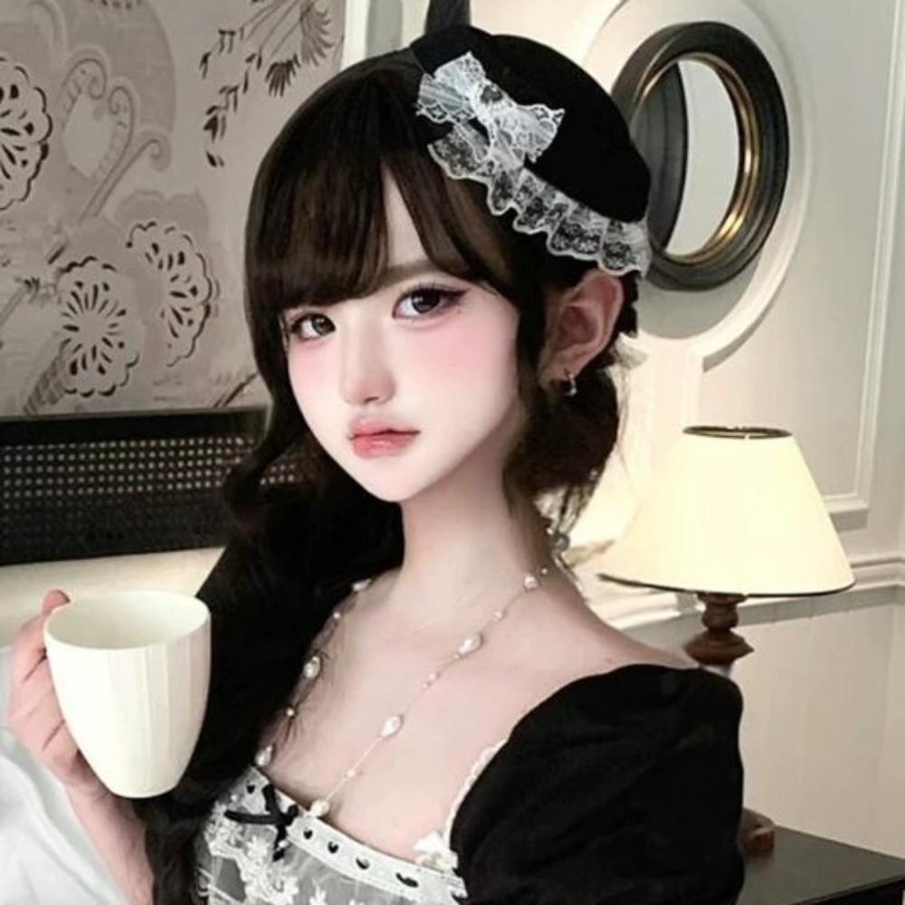 Exquisite Lace Billycock Hat Elegant Heart Crystal Round Hat Fashion Bow Pillbox Hat Party