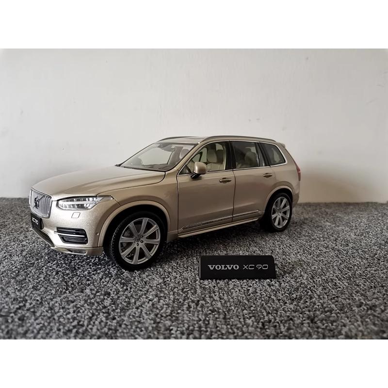 Новый Оригинальный Volvo Xc90 1:Масштабная литая модель автомобиля 18-го масштаба Модель автомобиля из сплава Модель автомобиля из сплава Коллекционная игрушка Подарок Сувенир Дисплей Подарок