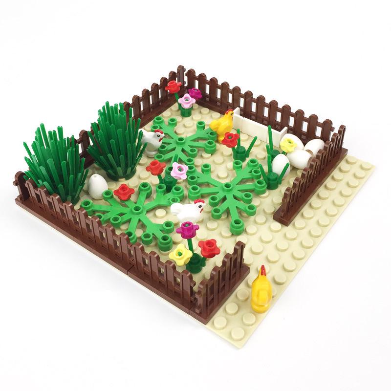 Farm Animal Building Blocks Set: Cow, Pig, Chicken & Horse DIY Kit