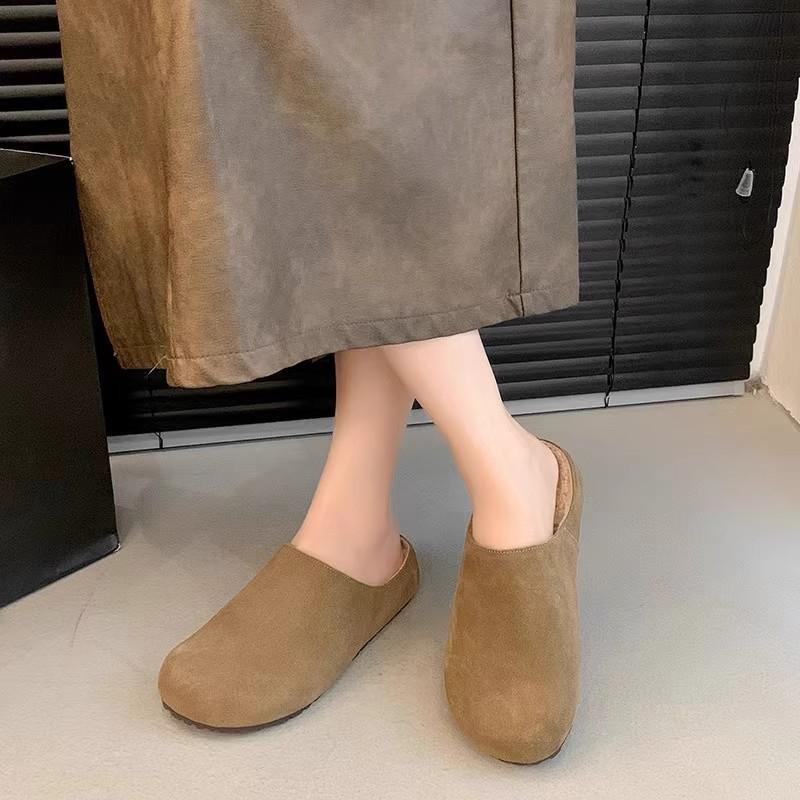 Retro Baotou Boken Shoes and Slippers for Women, New Soft-soled Casual Lazy Shoes, Wearing Half Slippers On The Outside