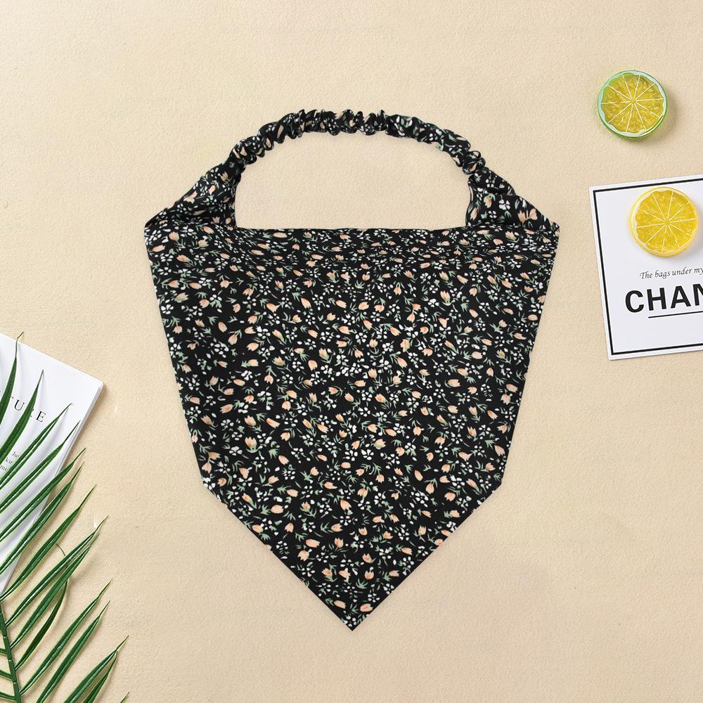 Lace Triangle Hair Scarf Headband Hollow Knitted Flowers Headscarf Hair Tie Band for Women Headwarp Hair Accessories Turbans