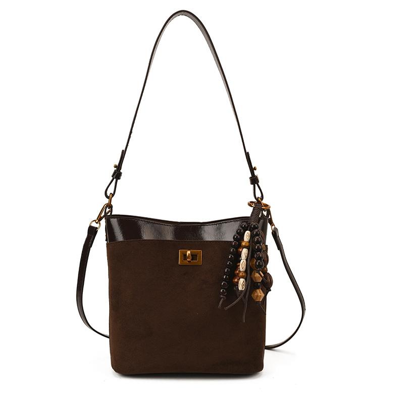 Маленькая матовая ретро-сумка женская осень-зима 2025 новая повседневная на плечо через плечо популярная сумка-ведро в этом году