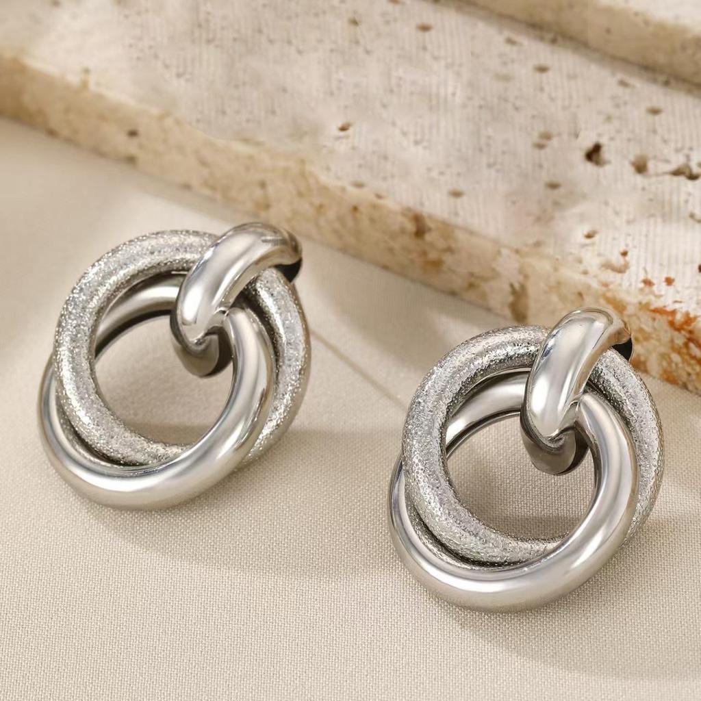 Ретро европейские и американские металлические серьги-гвоздики с холодными каффами для ушей - Простые, гладкие, высококлассная мода.