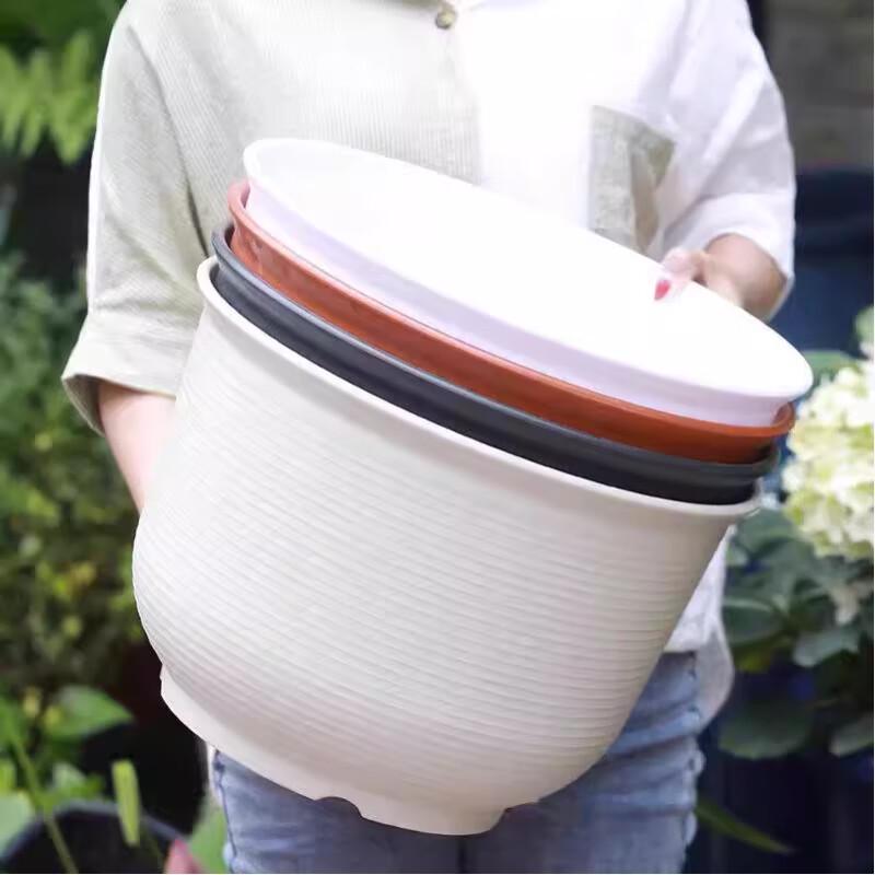 Full Garden Red Imitation Ceramic Plastic Planter