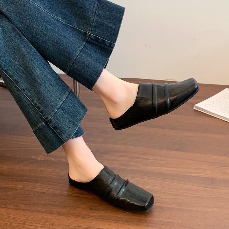 Модные женские мюли нового стиля, женская обувь из натуральной кожи, туфли с закрытым носком, туфли с квадратным носком, сандалии на низком каблуке, плиссированные современные шлепанцы