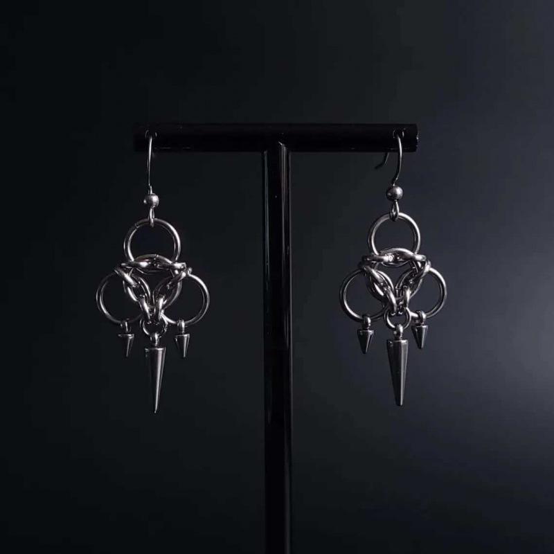 Серьги-подвески Jun'an Готические Шипы из Нержавеющей Стали на Цепочке