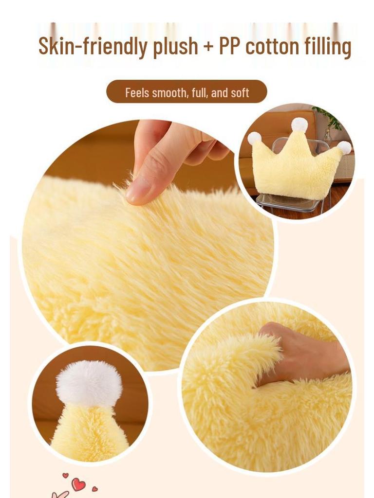 Crown Plush Cushion: Cute Girly Gift for Sofa, Bedside, and Bay Window