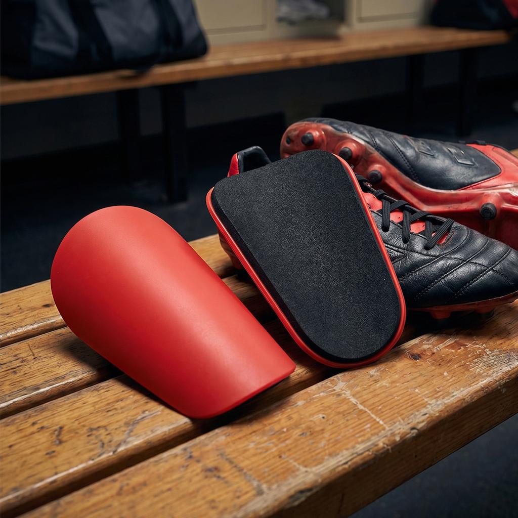 1 Pair Mini Soccer Leg Pads Wear- Portable Shank Board Shock Absorbing Football Training Shin Pad for Feet Shin Guard 1