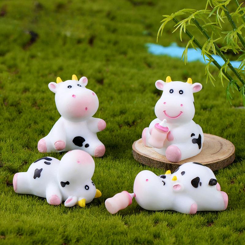 Микро-ландшафтные Моховые Украшения Милые и Очаровательные Коровы Садовый Бонсай Декоративные Маленькие Украшения Изделия из Смолы