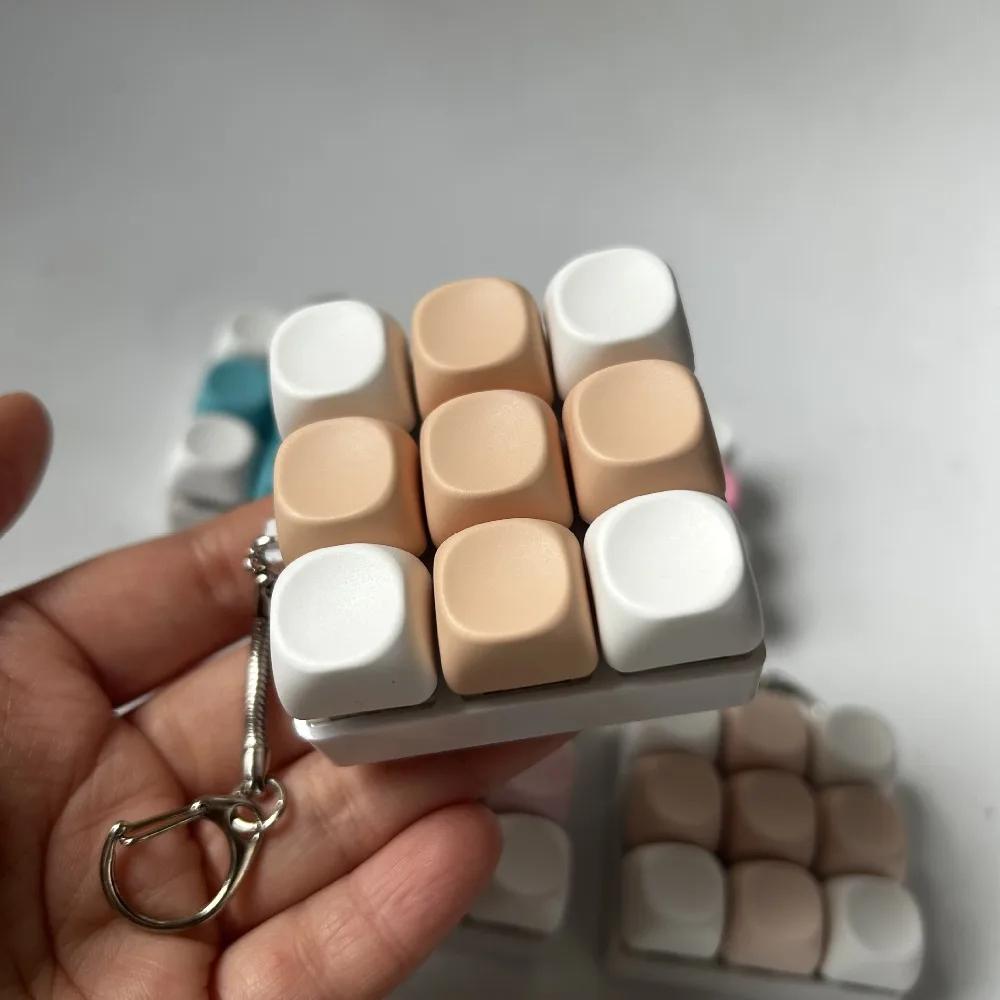 Новый брелок-фиджет Сделай сам Клавиатура Фиджет Брелок Кнопки Ключи Снятие Стресса Пальцы Колпачок для Клавиатуры 4/9 Кнопок Убивалка Времени Клик-Игрушка