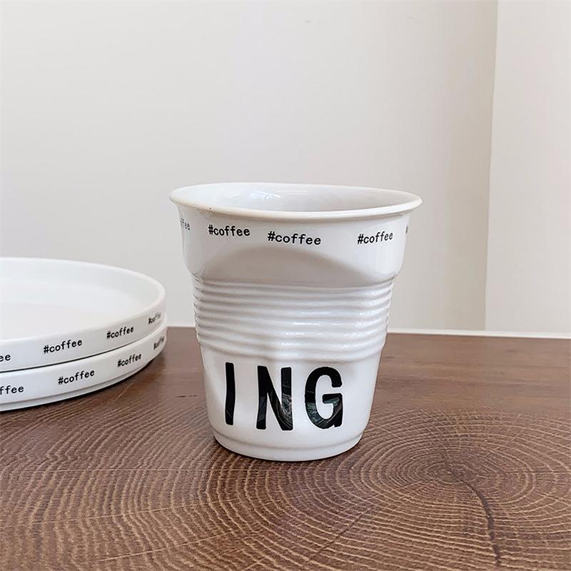 Korean Style Cups And Mugs Coffee Mug White Ceramic Nordic Wrinkle Cup Drinking Coffee Tumbler English Letter