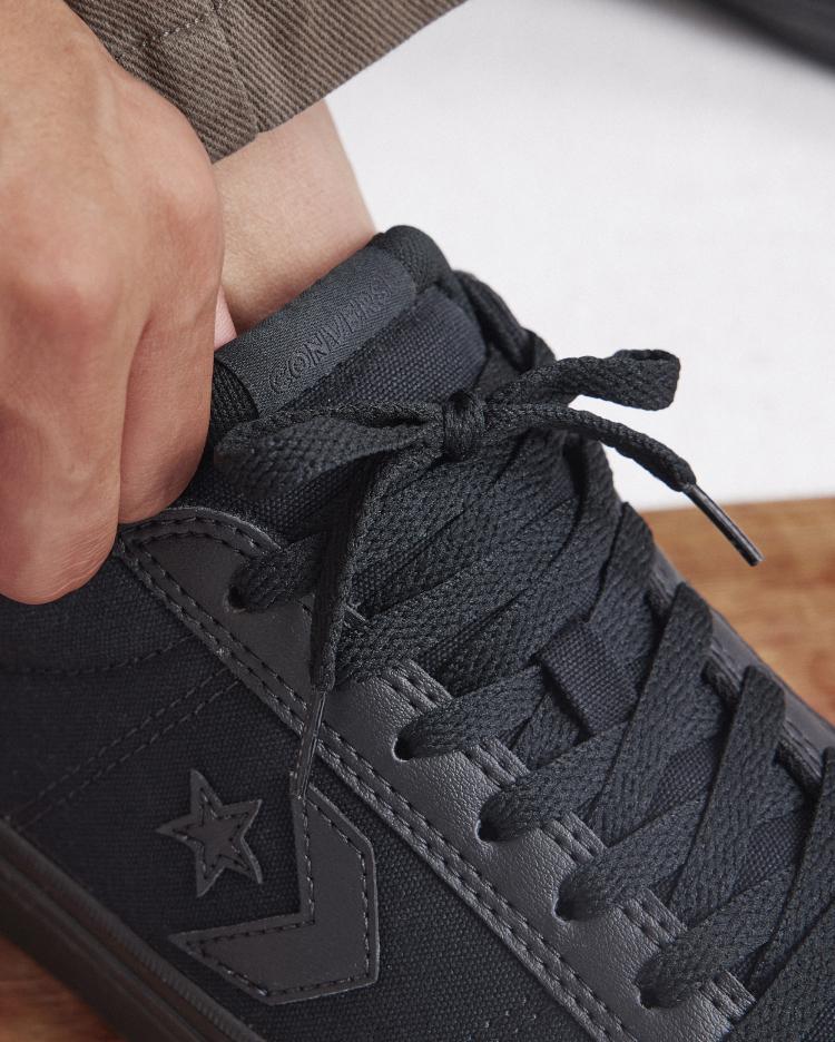 Men's Sneakers Converse Sport Casual Textile, Artificial Leather Low top Skateboard Shoes Unisex Black