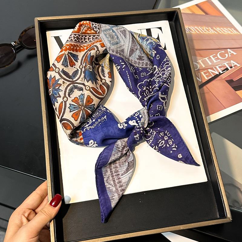 30% Silk 70% Cotton Scarf Women Square Neck Shawls Wraps for Ladies Foulard Scarves Pashmina Female Hijab Bandana Bufanda 70cm