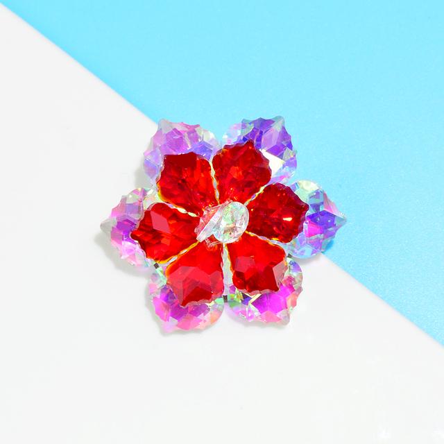 New Crystal Flower Brooches For Women Handmade Shining Sparking Pin 10 Colors Available Dress Coat Accessories