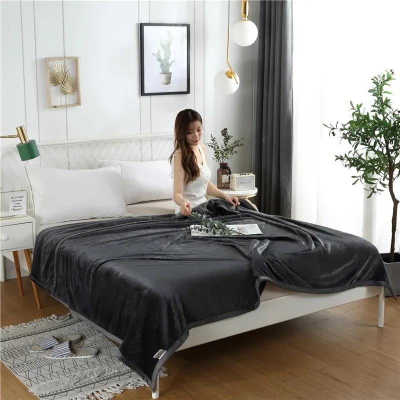 Современное минималистичное однотонное коралловое флисовое одеяло, универсальное для четырех сезонов, толстое, теплое, для кондиционирования воздуха, для сна и отдыха