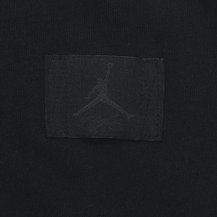 Jordan ESSENTIALS Футболка Женская Черная HM4373-010