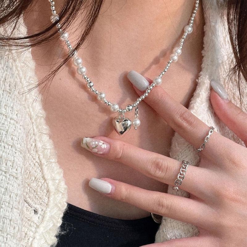 Элегантное ожерелье из крупных белых искусственных жемчужин для женщин, цепочка на ключицу в форме сердца, милые свадебные украшения для вечеринки