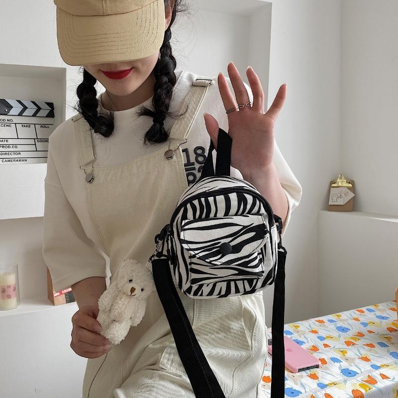 Милая маленькая сумка с принтом коровы для девочек, студенток, сумка для телефона, маленькая свежая холщовая сумка через плечо