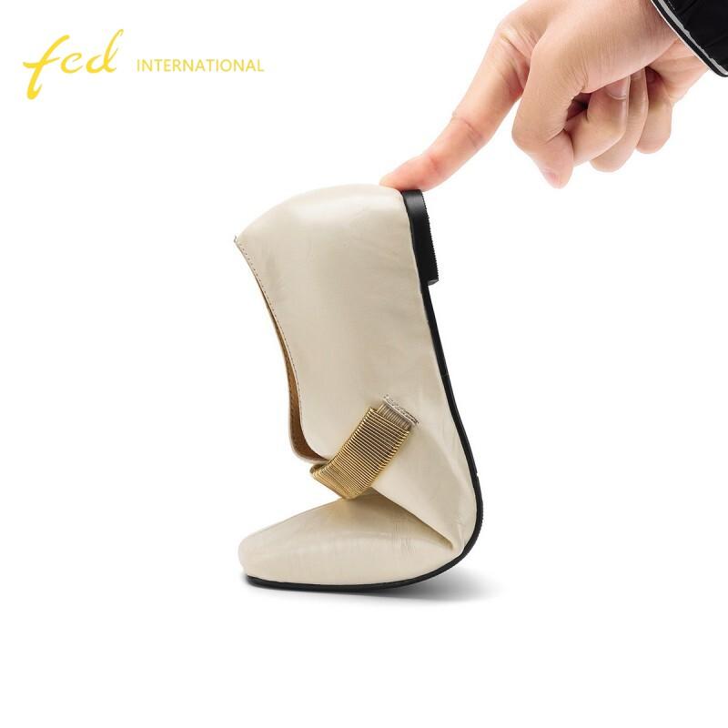 [First layer cowhide] French distressed genuine leather with shallow texture, high-end embellishment, gentle temperament, versatile women's loafers