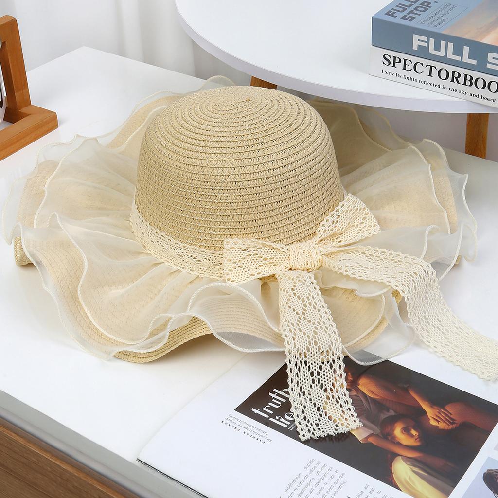 Women's Spring Beach Hat Lace Bowknot Wide Brim Sun Protection Hat Seaside Face Slimming Sunshade Hat