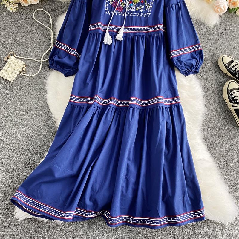 RUGOD Путешествие отпуск ретро этническая вышивка v-образным вырезом с кисточками на шнуровке платье с длинными рукавами модное темпераментное длинное платье