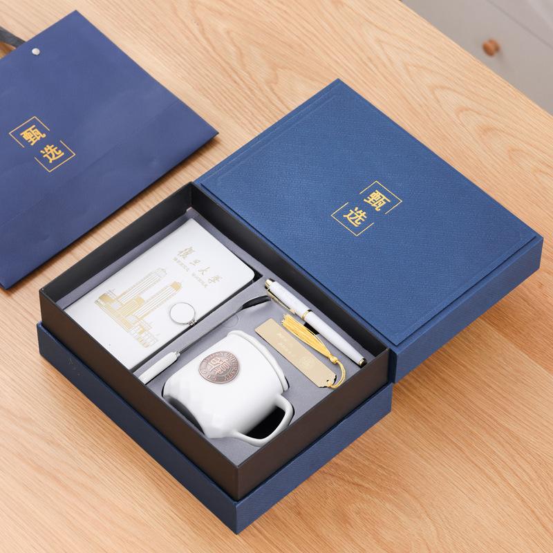 Подарки Университета, Сувениры Университета Цинхуа и Пекинского Университета, Гравировка подарков для Ассоциаций выпускников