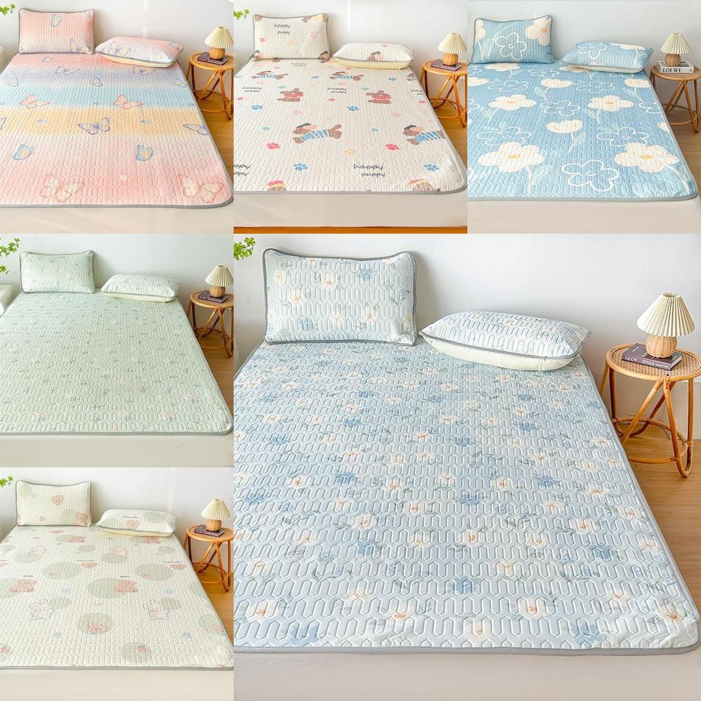 Summertime Bear Butterfly Dog Flower Patternlatex Bed Mat With Waterproof Print Material And Soft Pillowcases