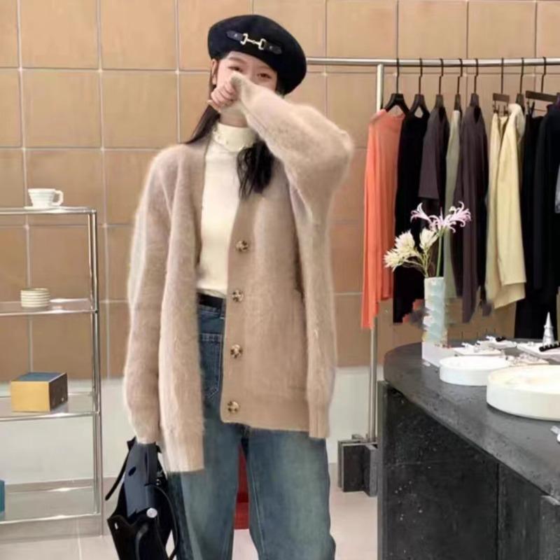 Korean Plush for Ladies Cardigan Autumn Winter Loose Two Pockets Knit Fashion Sweater Solid Color Temperament Coat