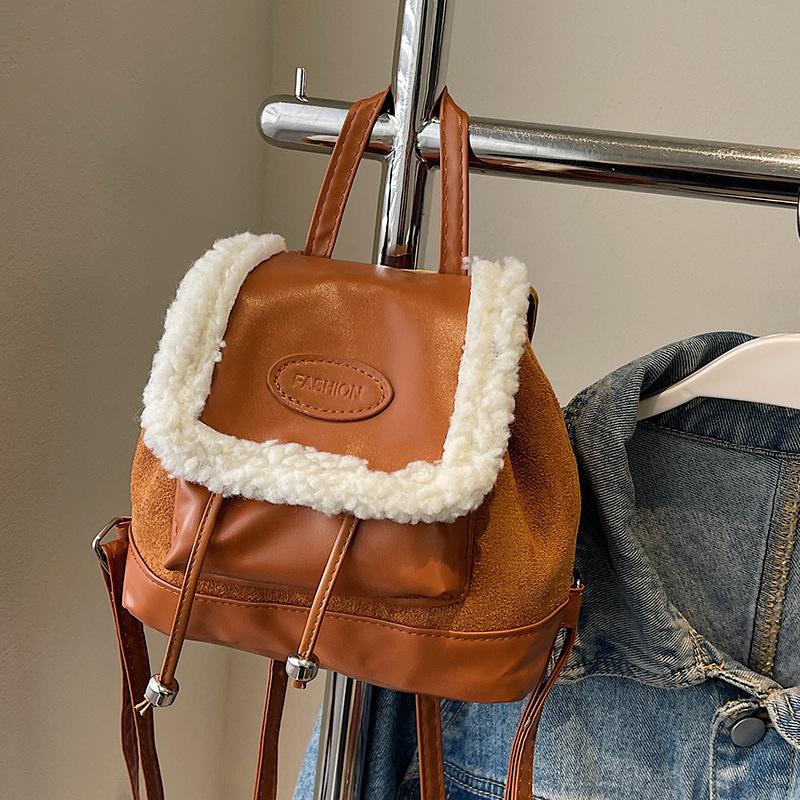 Niche Design Женский рюкзак Осень и зима Новый ретро модный маленький рюкзак Повседневный дорожный рюкзак для поездок на работу