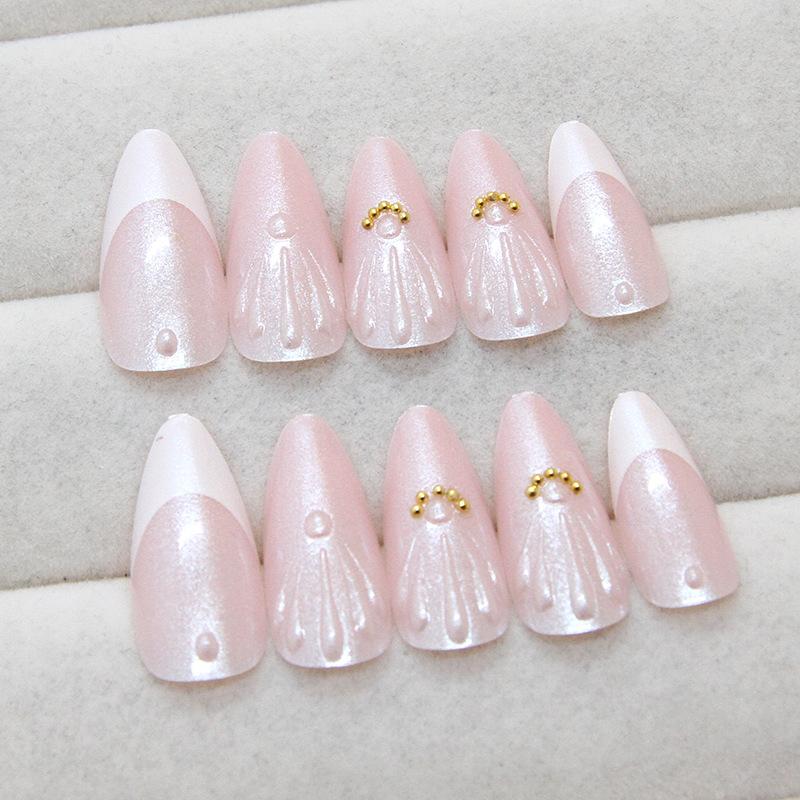 Three-dimensional manicure tablets, gentle small gold beads, explosive French temperament removable medium and long almond nail diamonds 24 pieces