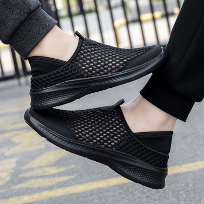 Новые большие сетчатые сандалии, одна обувь для женщин летом, две дышащие туфли для ходьбы, легкая обувь для пожилых людей, повседневная обувь для родителей