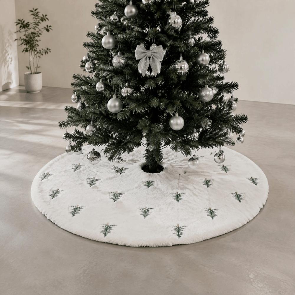 Plush Christmas Tree Skirt Embroidery Plush Tree Skirt Faux Fur Tree Skirt Winter Season