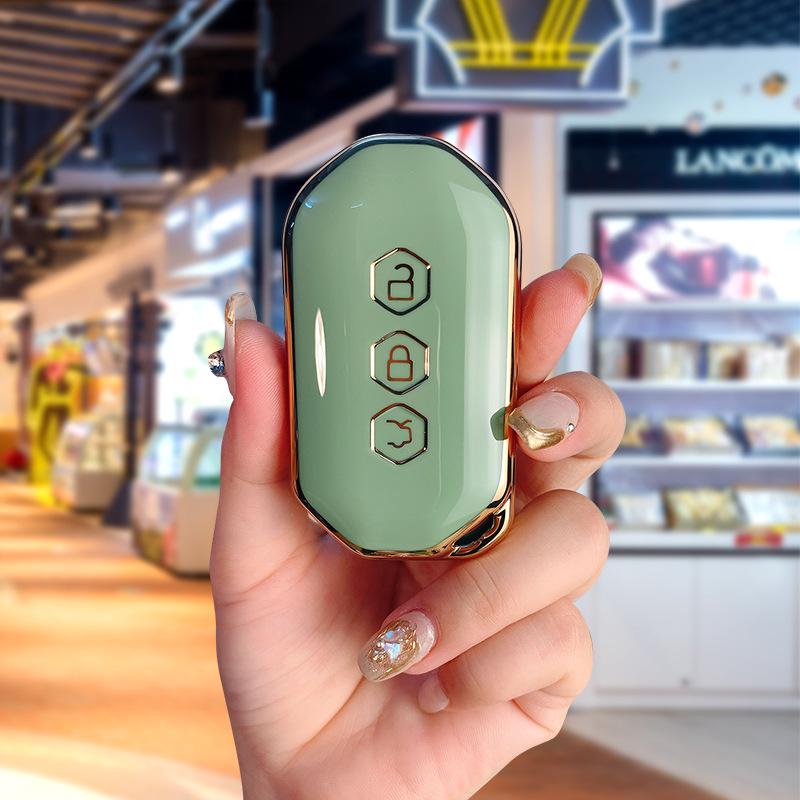 Wuling 2020 Smart Car Key Cover - Premium Capgemini Key Shell with High-Grade Buckle for Men & Women