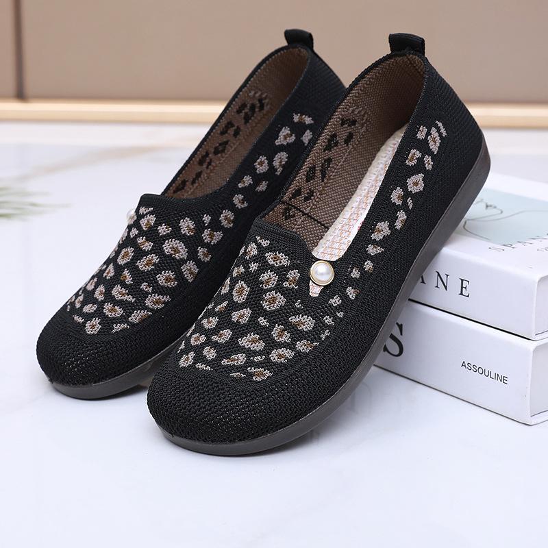 Women's Knitted Flat Shoes Lightweight Comfortable Office Work Loafers Slip On Casual Breathable Mesh Walking Shoes Round Toe Dressy Flats for Women