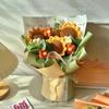 Букет ручной работы из вязаных крючком роз и подсолнухов - Подарок на фестиваль